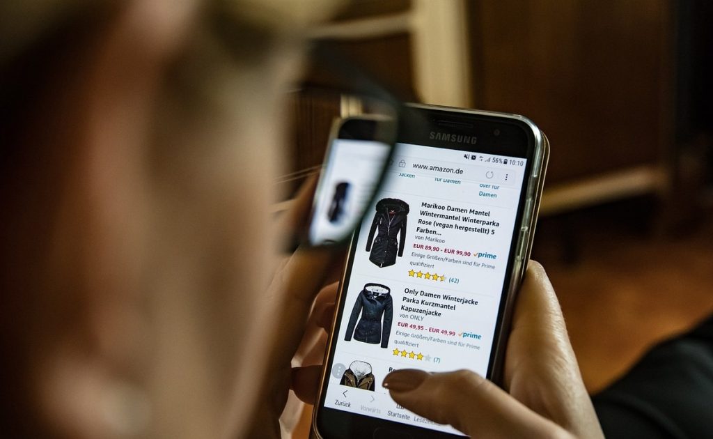 Centre Bans ‘Dark Patterns’ On E-Commerce Platforms; Notifies Guidelines