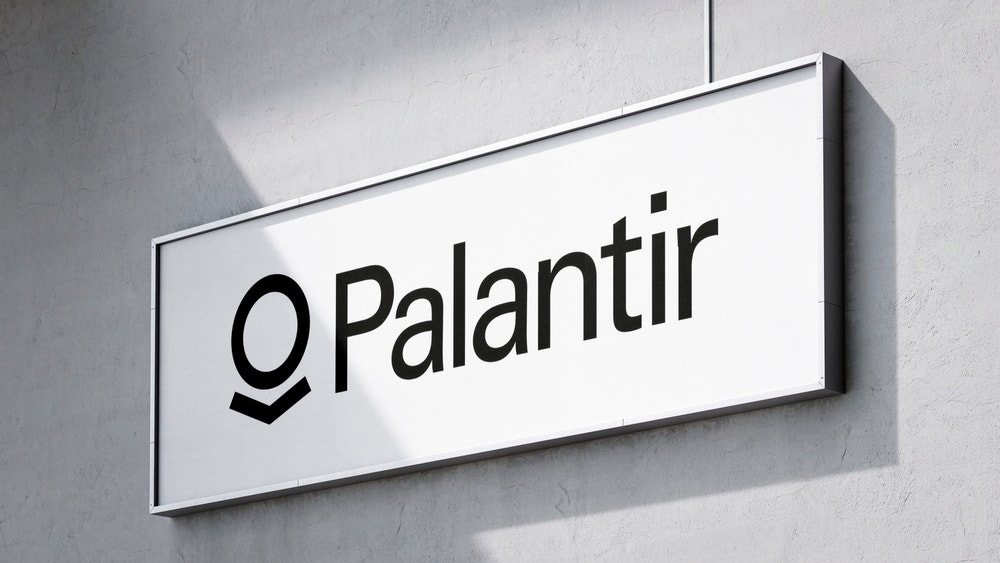 Palantir Q3 Earnings: Revenue Beat, EPS Beat, Customers Up 39%, Guidance Raise — Results Driven By ‘Unrelenting AI Demand That Won’t Slow Down’