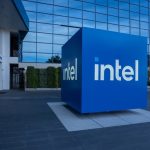 Intel Struggles With Market Share, Profitability: Q3 Analyst Insights