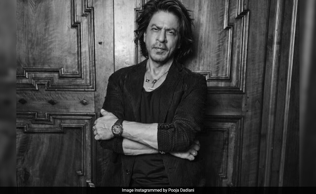 Shah Rukh Khan Gets Threat Call From Chhattisgarh, Mumbai Police File Case