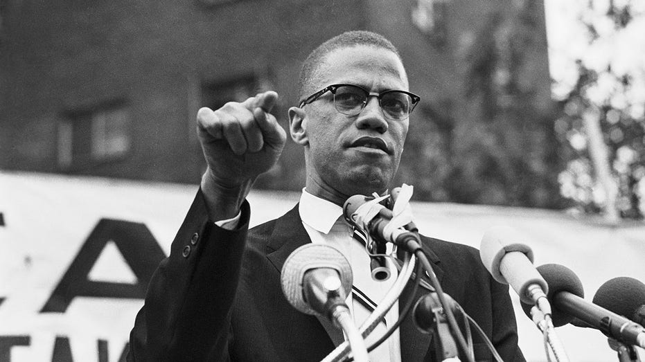 malcolm x1 Q5jsuw